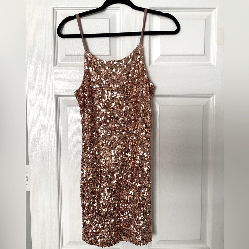 *NWT* Beautiful Junior Girls Gold Sequin Bodycon Dress by MIA
